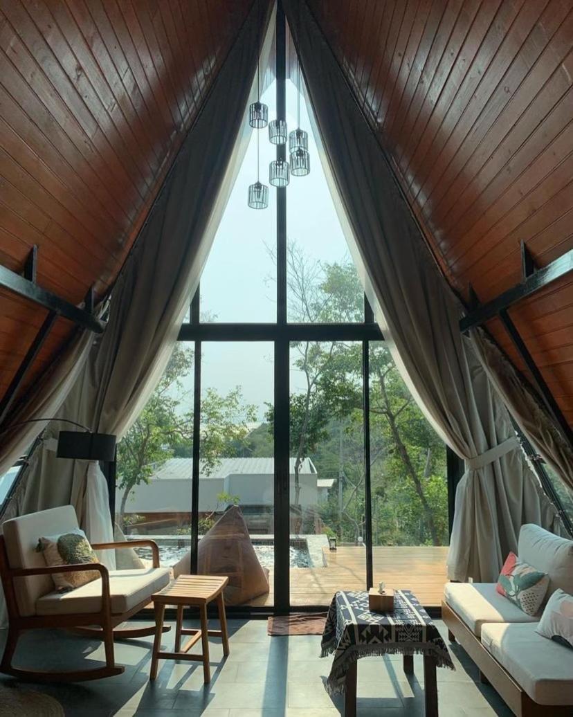 Phuzita Kohlarn-ภูศิตา เกาะล้าน Vila Exterior foto